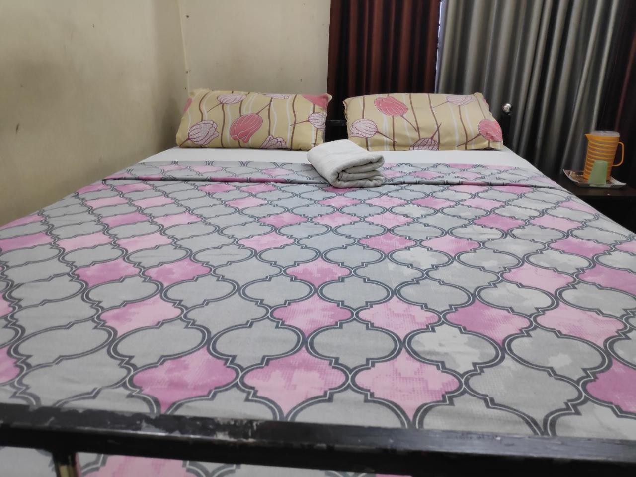 Hotel Silver Space Ernakulam Buitenkant foto